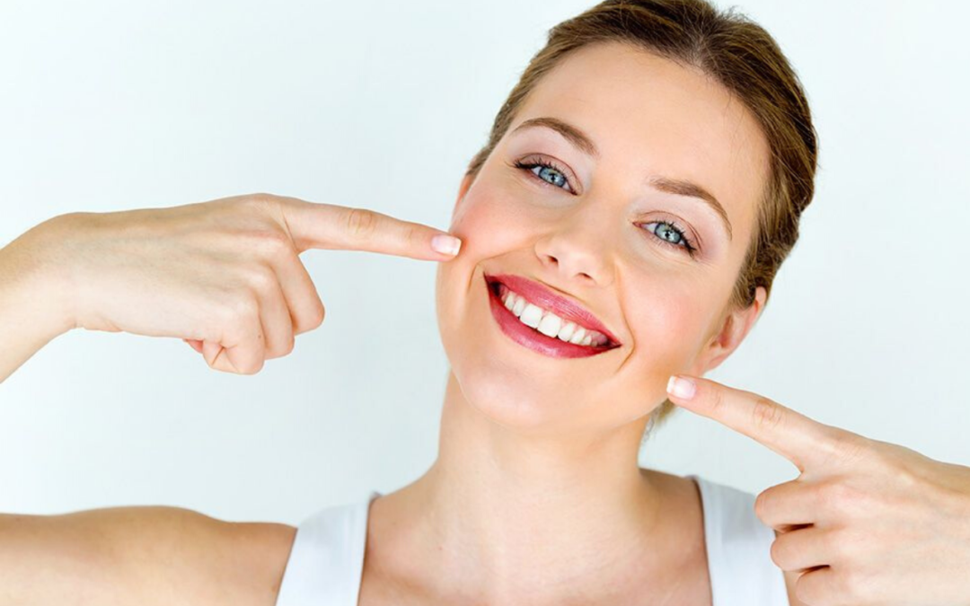 ¿Quieres saber más sobre el blanqueamiento dental?